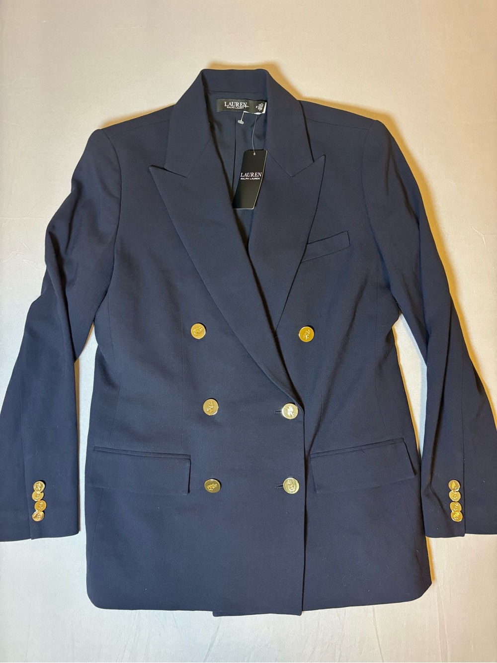 Stunning Brand New Women’s Ralph Lauren Navy Blazer with Gold Buttons Size 10.